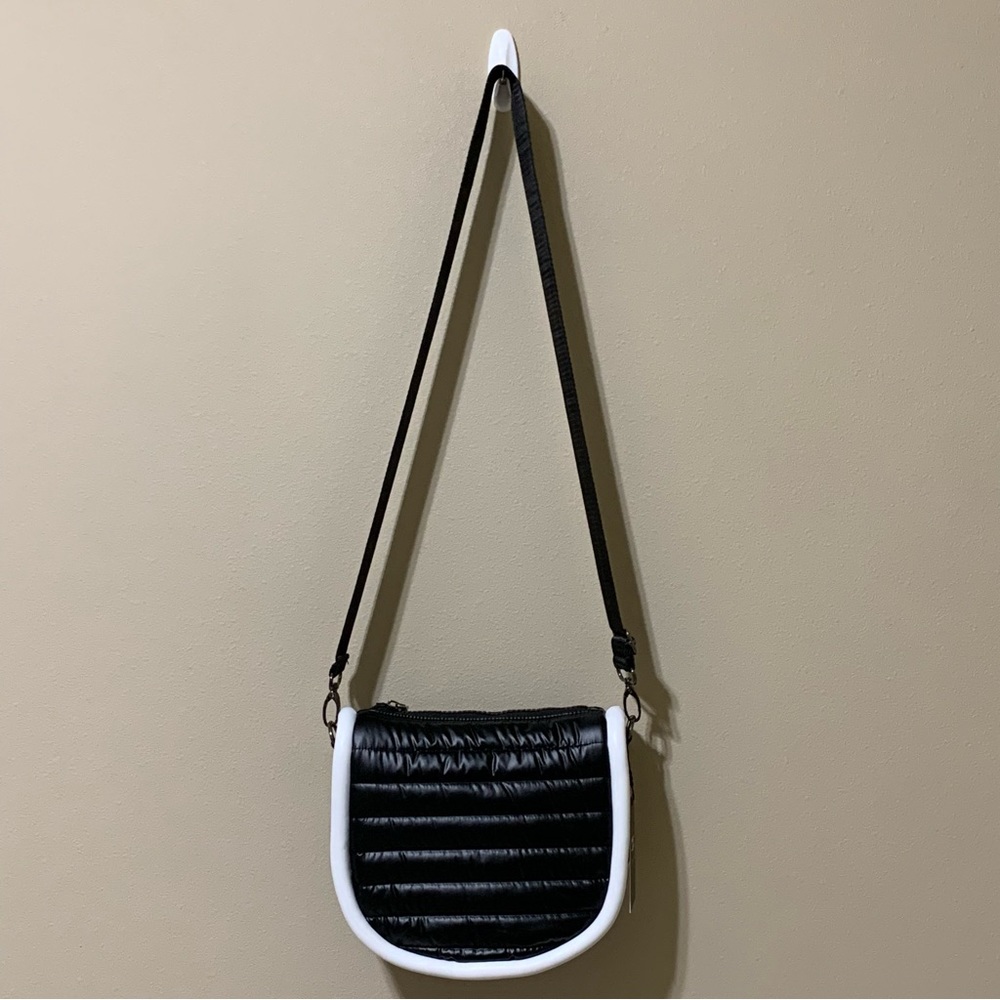 Think Royln The Nordic Crossbody Bag-Size L NWT - Picture 6 of 11